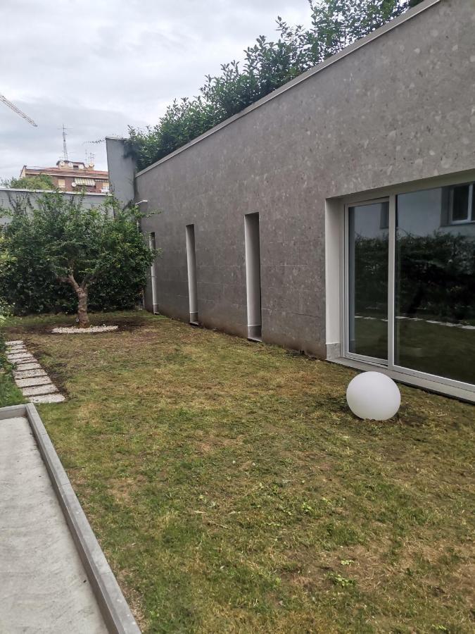 B&B Portello Le Terrazze 1 ميلان المظهر الخارجي الصورة